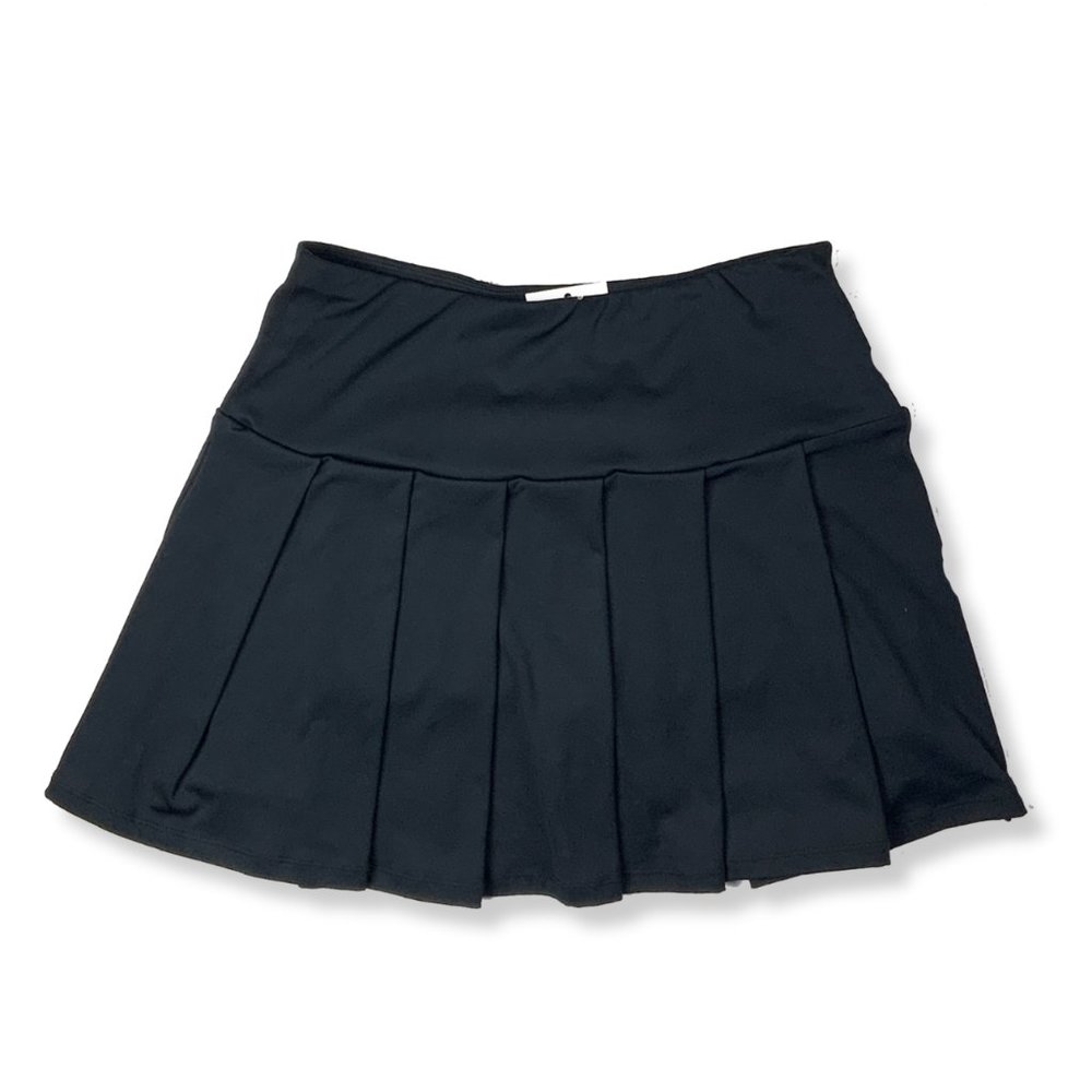 Little Black 15" Pleat Skort | Medium